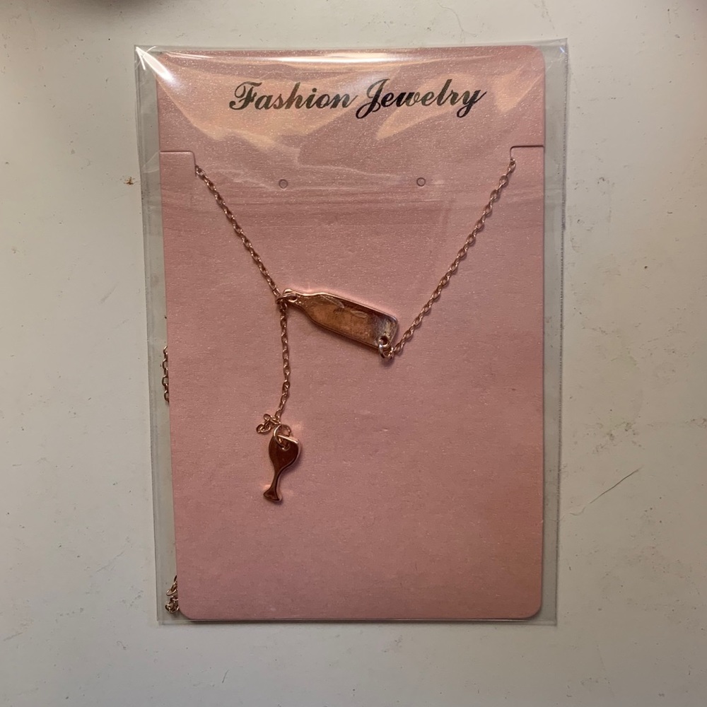 Wine necklace